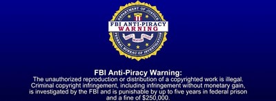 Дама наслаждается грубым двойным проникновением, достигая оргазма.