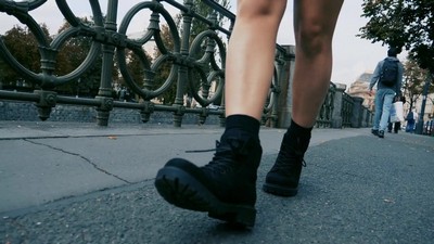 Твердый межрасовый секс с русской Мишей Мэвер.